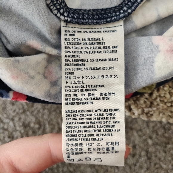 Abercrombie & Fitch Floral Stretchy Tank Top XL - Picture 8 of 9